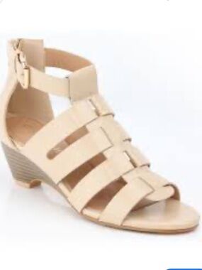 NWT!! Henry Ferrera Nude/Tan Gladiator Wedge Sandals